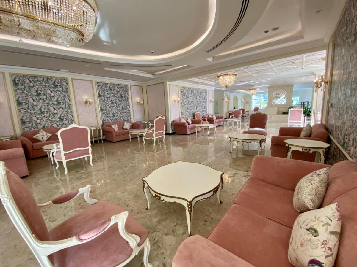 Magnum Hotel & Suites West Bay Doha Ngoại thất bức ảnh