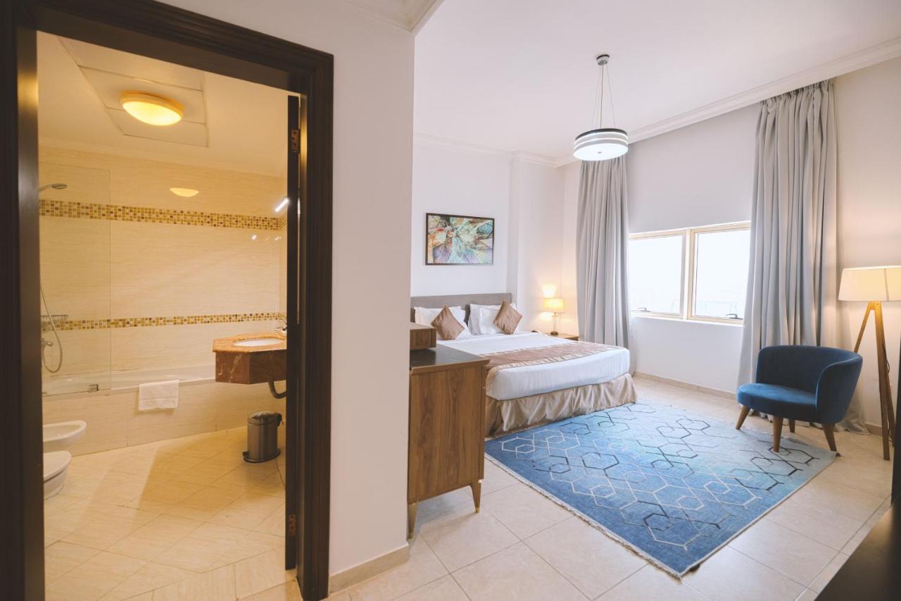 Magnum Hotel & Suites West Bay Doha Ngoại thất bức ảnh