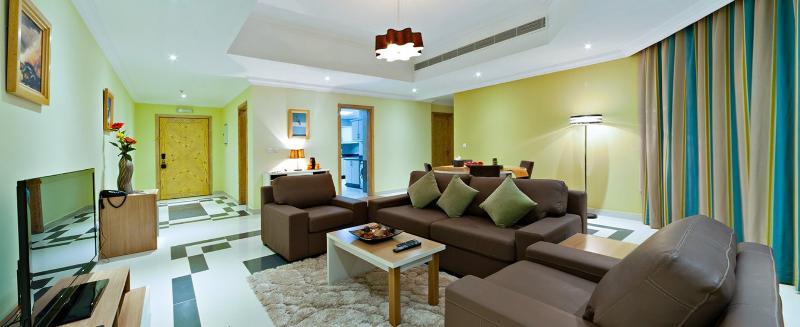 Magnum Hotel & Suites West Bay Doha Ngoại thất bức ảnh